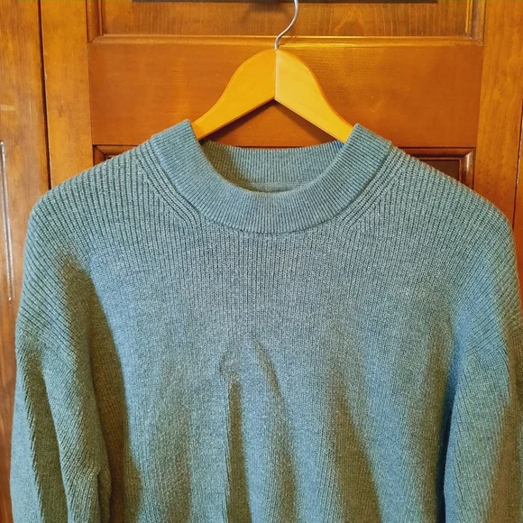 Lululemon Merino Wool Blend Ribbed Crewneck Sweater Tidewater Teal Size 8 - Picture 6 of 12